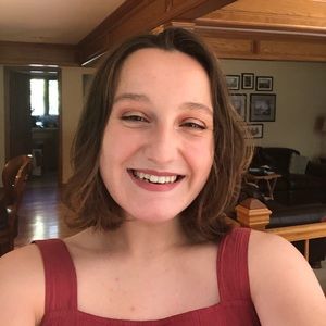 Meet your Posher, Lauren